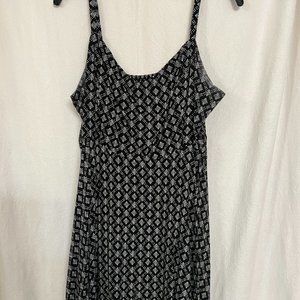 Old Navy Black and White Sundress